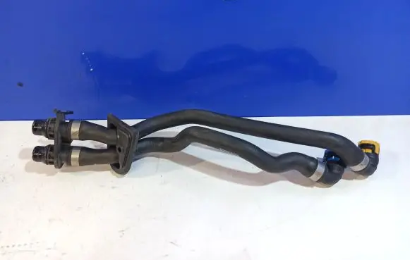 Volvo S60 Engine coolant pipe/hose 31338213 31410407