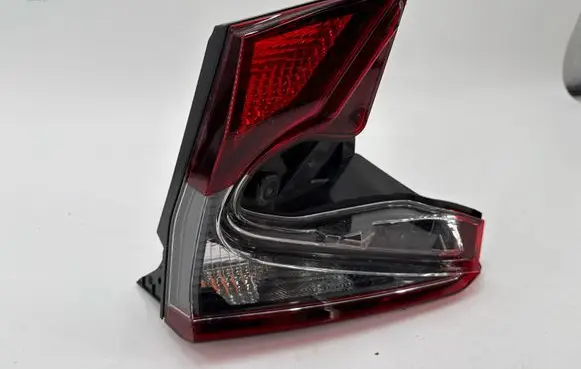 Toyota C-HR I Tailgate rear/tail lights 81580F4120
