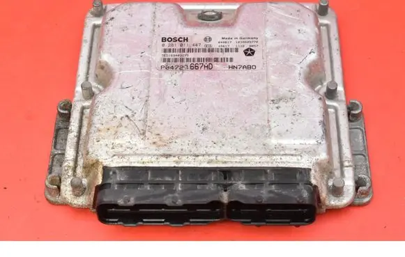 Chrysler Grand Voyager IV Engine control unit/module ECU P04727667AD