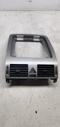 Volkswagen Touran I Dash center air vent grill 1T1819728D