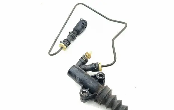 Mazda CX-5 II Clutch slave cylinder KB8T41920