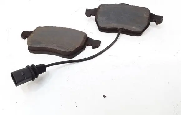 Audi A4 S4 B6 8E 8H Brake pads (front) 