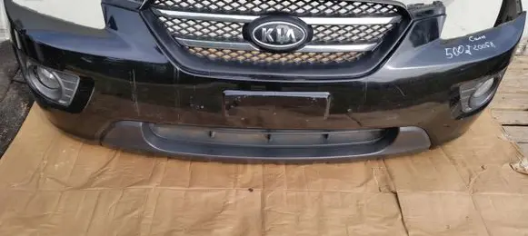 KIA Carens III Front bumper 727272828