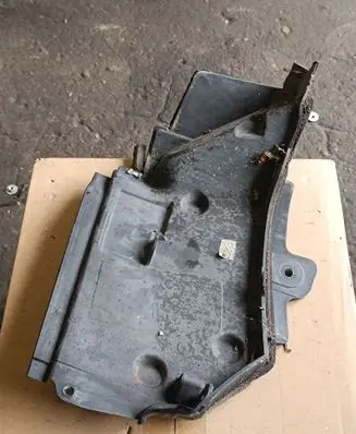 BMW X3 F25 Other engine bay part 51717213663 7213663
