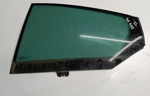Citroen DS4 Rear door window glass 9695788981