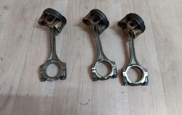 Toyota Aygo X Piston 