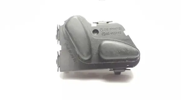 Mercedes-Benz E W210 Seat control switch 2108213751