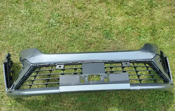 Renault Clio V Front bumper 62022501R