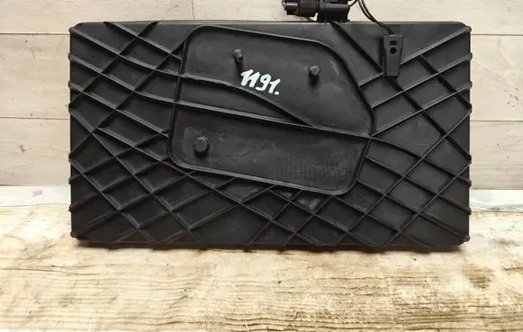 Toyota Avensis T250 Battery tray 7443105080