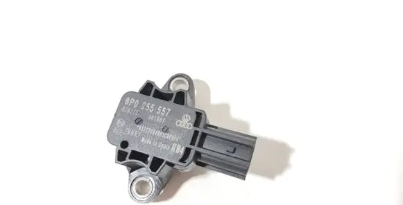 Audi A3 S3 8P Airbag deployment crash/impact sensor 8P0955557