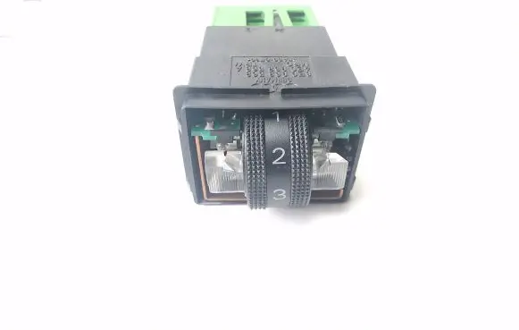 Audi A6 S6 C6 4F Seat heating switch 8E0963563 4E0963563A