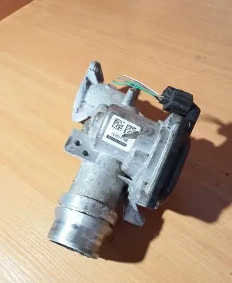 Renault Scenic III - Grand scenic III Throttle valve 8200614985 153515191