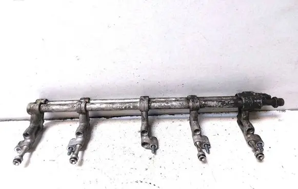 Volkswagen Transporter - Caravelle T5 Fuel main line pipe 070133317C