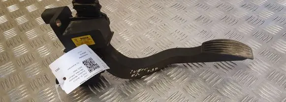 Iveco Daily 35 - 40.10 Accelerator throttle pedal 0281002632