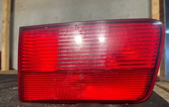 BMW 5 E39 Tailgate rear/tail lights 8361674