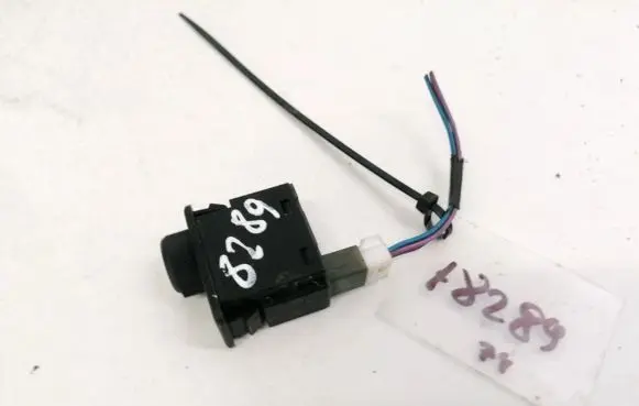 Nissan Almera Tino Headlight level height control switch