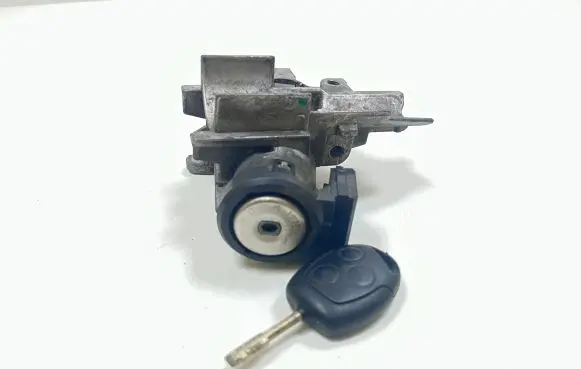 Ford Fusion Ignition lock 1367B34728