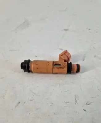 Fuel injector