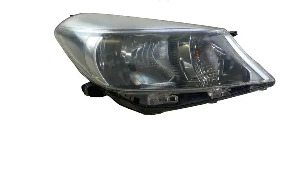 Toyota Yaris Headlight/headlamp 123456
