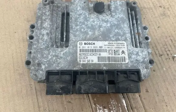 Peugeot 308 Engine control unit/module 9653958980 0281013869 9664356980