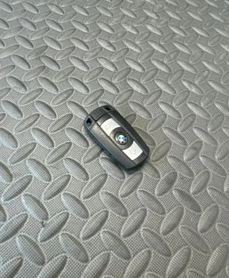 BMW 5 E60 E61 Ignition key/card 6986583