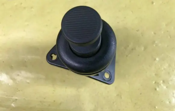 Mercedes-Benz B W245 Bracket in trunk/boot A1696900538