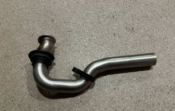 Mercedes-Benz E W214 Air intake hose/pipe A2143400100