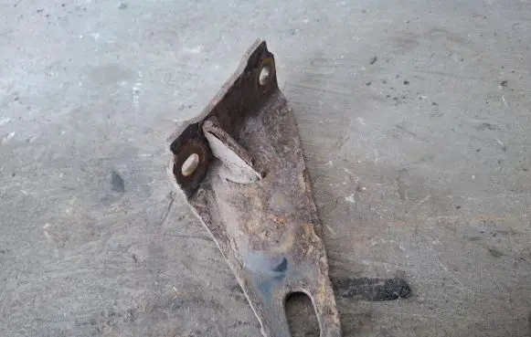 Lexus RX III Towing hook eye 