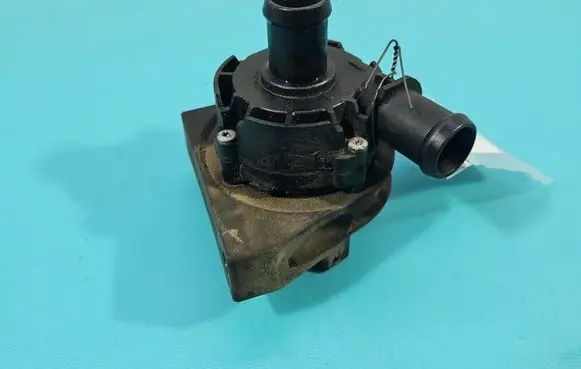 Volkswagen PASSAT B8 Electric auxiliary coolant/water pump 5G0965567A IMPRK1531795