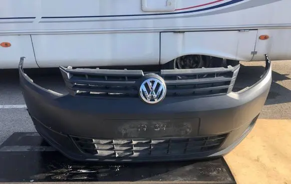 Volkswagen Caddy Front bumper