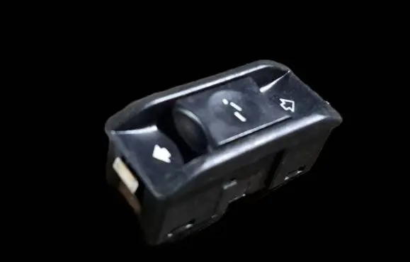 BMW X3 E83 Sunroof switch 6907288 03015010