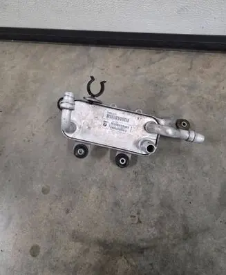 BMW 4 F32 F33 Gearbox / Transmission oil cooler 7628058