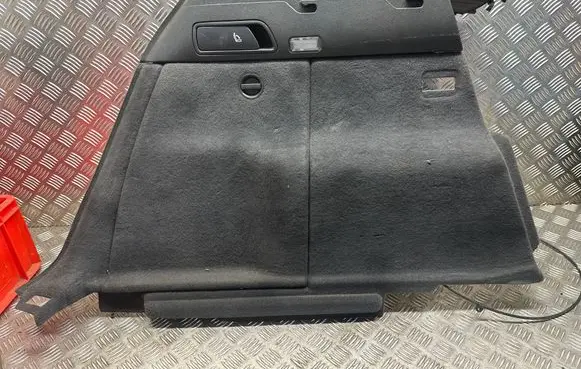 Audi Q5 SQ5 Trunk/boot side trim panel 8R0863879C B09033927