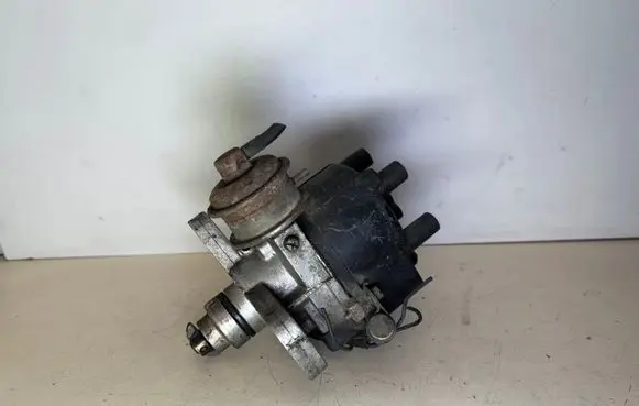 Toyota Corolla E80 Ignition distributor 1902011030