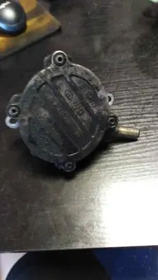 Mercedes-Benz C W203 Vacuum pump A64623065