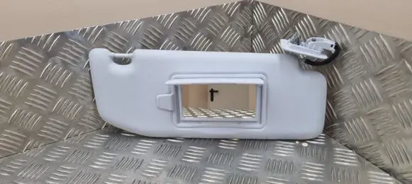 Peugeot 2008 I Sun visor