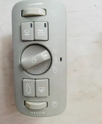 Volvo V70 Light switch 30739423 04067303