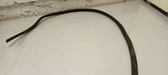 Seat Leon (5F) Engine compartment rubber 5F0823723A