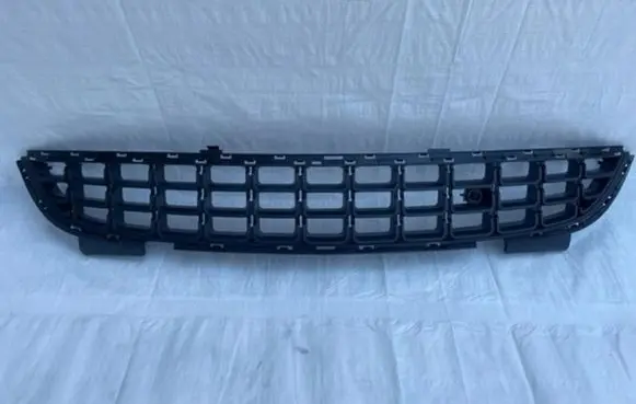 Opel Corsa D Front bumper lower grill 13389552