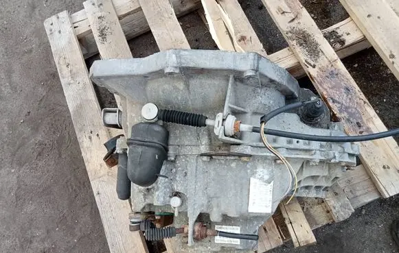 Renault Laguna I Manual 5 speed gearbox 7700862329 65804 62879800