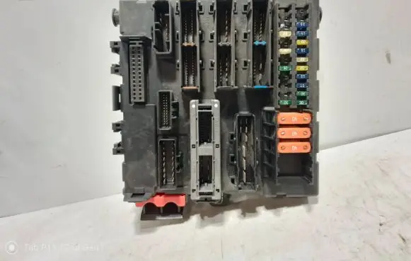 Mitsubishi Pajero Fuse box set 460023260