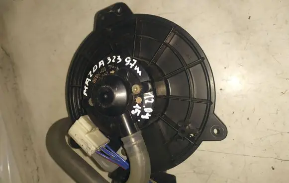Mazda 323 Heater fan/blower 8940000060