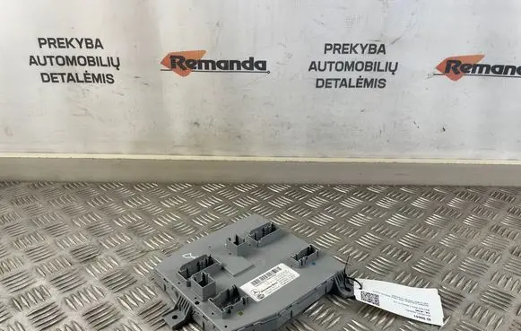 Mercedes-Benz C W205 Comfort/convenience module 5DK01077278 A2059006822