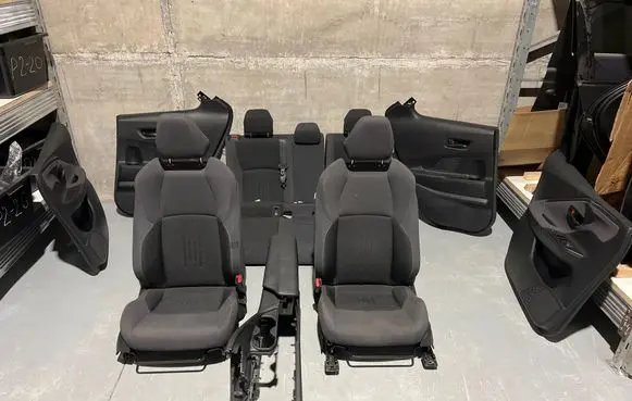 Toyota C-HR II Interior set 