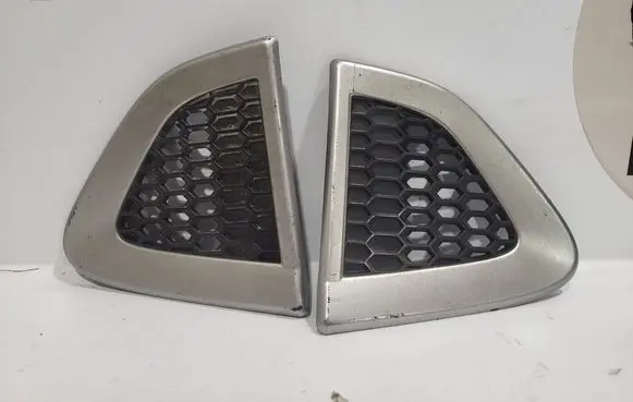 Chevrolet Captiva Fender grill Rh96433170