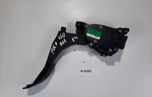 Volkswagen Polo V 6R Accelerator throttle pedal 6Q1721503M