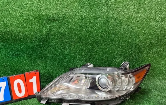 Lexus ES 300h Headlight/headlamp