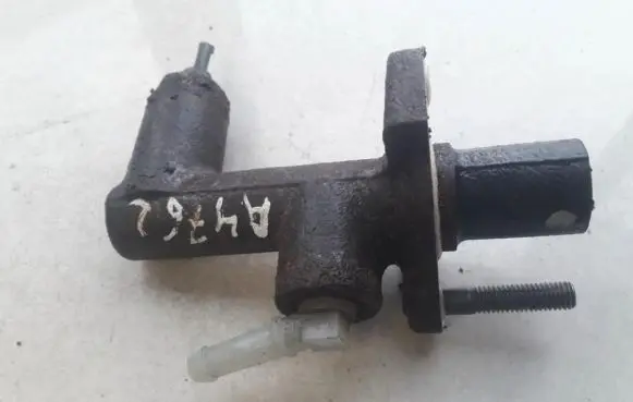 Mazda 6 Clutch master cylinder