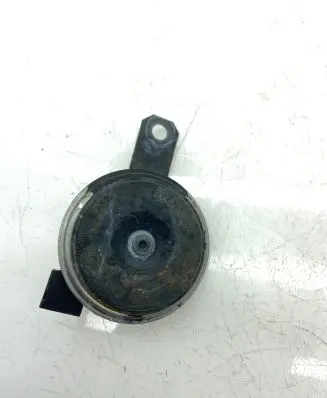 Toyota Prius+ (ZVW40) Horn signal 8652047010 2722001530