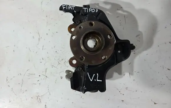 Fiat Tipo Front wheel hub spindle knuckle 